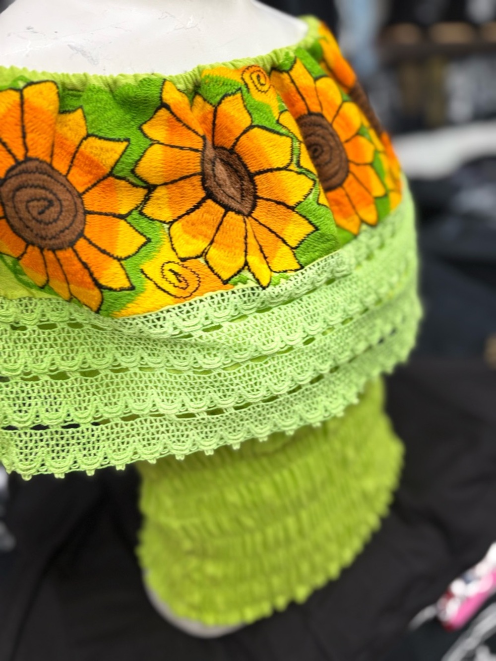 Sunflower Off-Shoulder Mexican Shirts/ Blusa Mexicana Artesanal